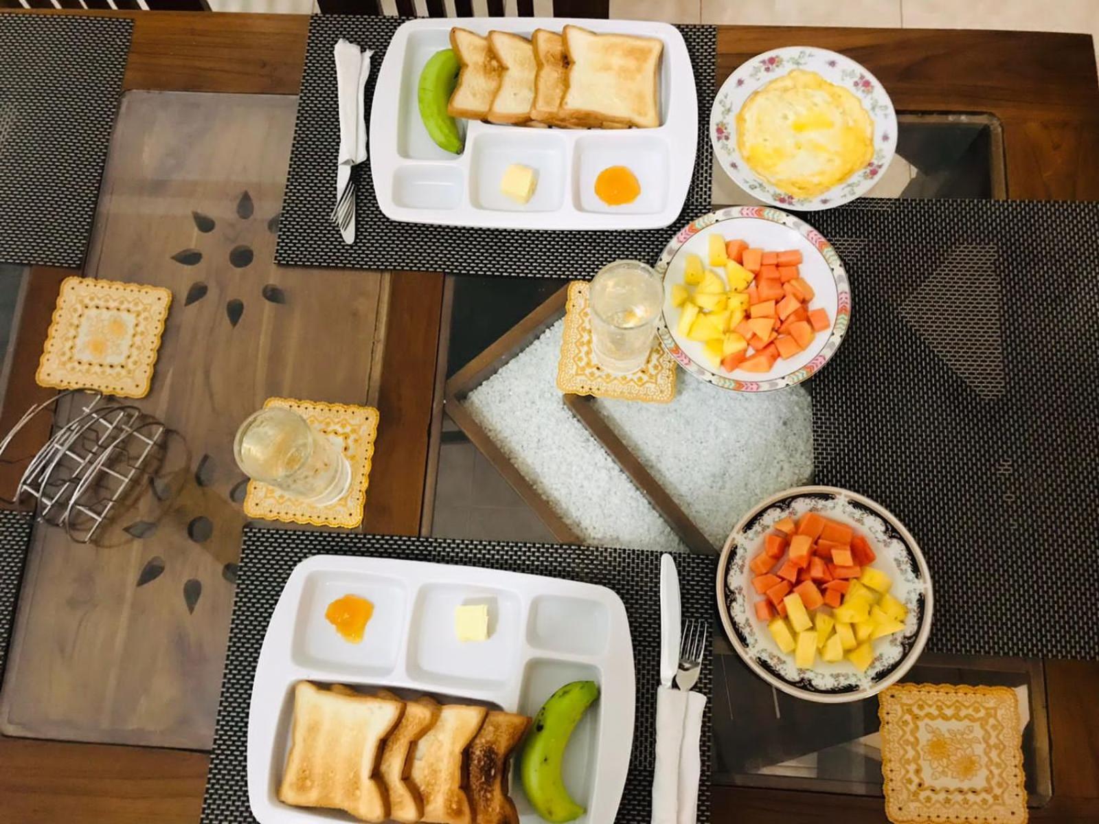 Kavee Transit Hotel 卡图纳耶克 外观 照片